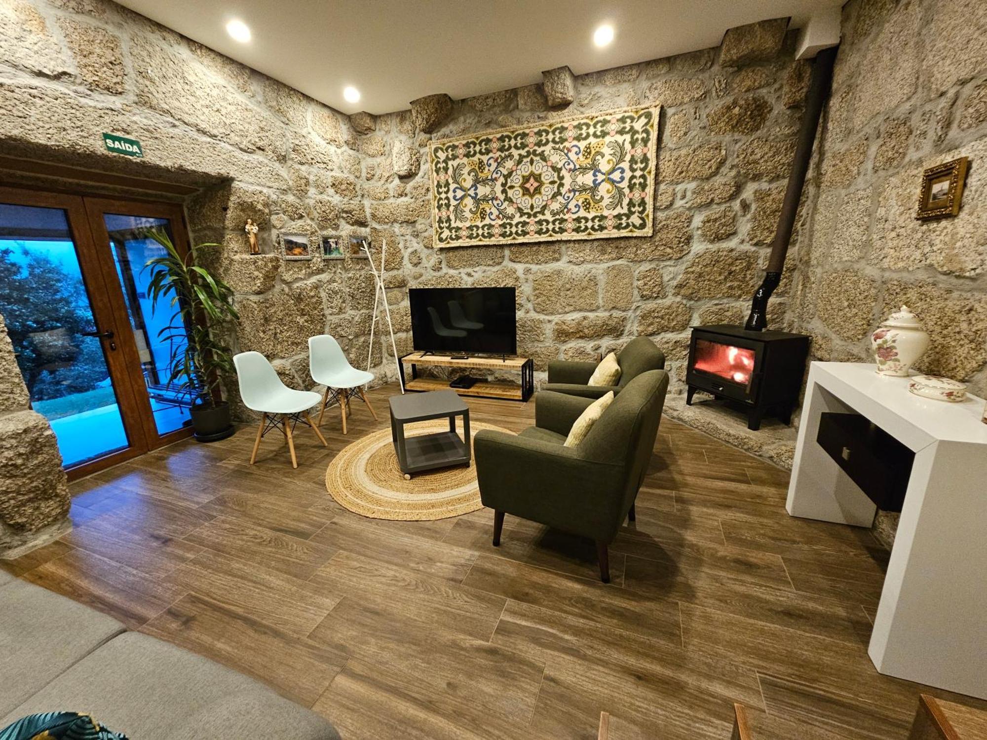Quinta Da Casa Dos Santos - Inside Geres旅馆 外观 照片