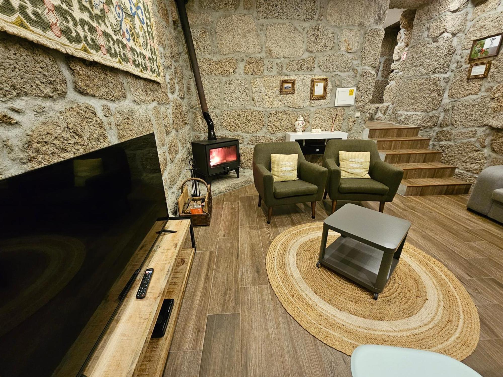 Quinta Da Casa Dos Santos - Inside Geres旅馆 外观 照片