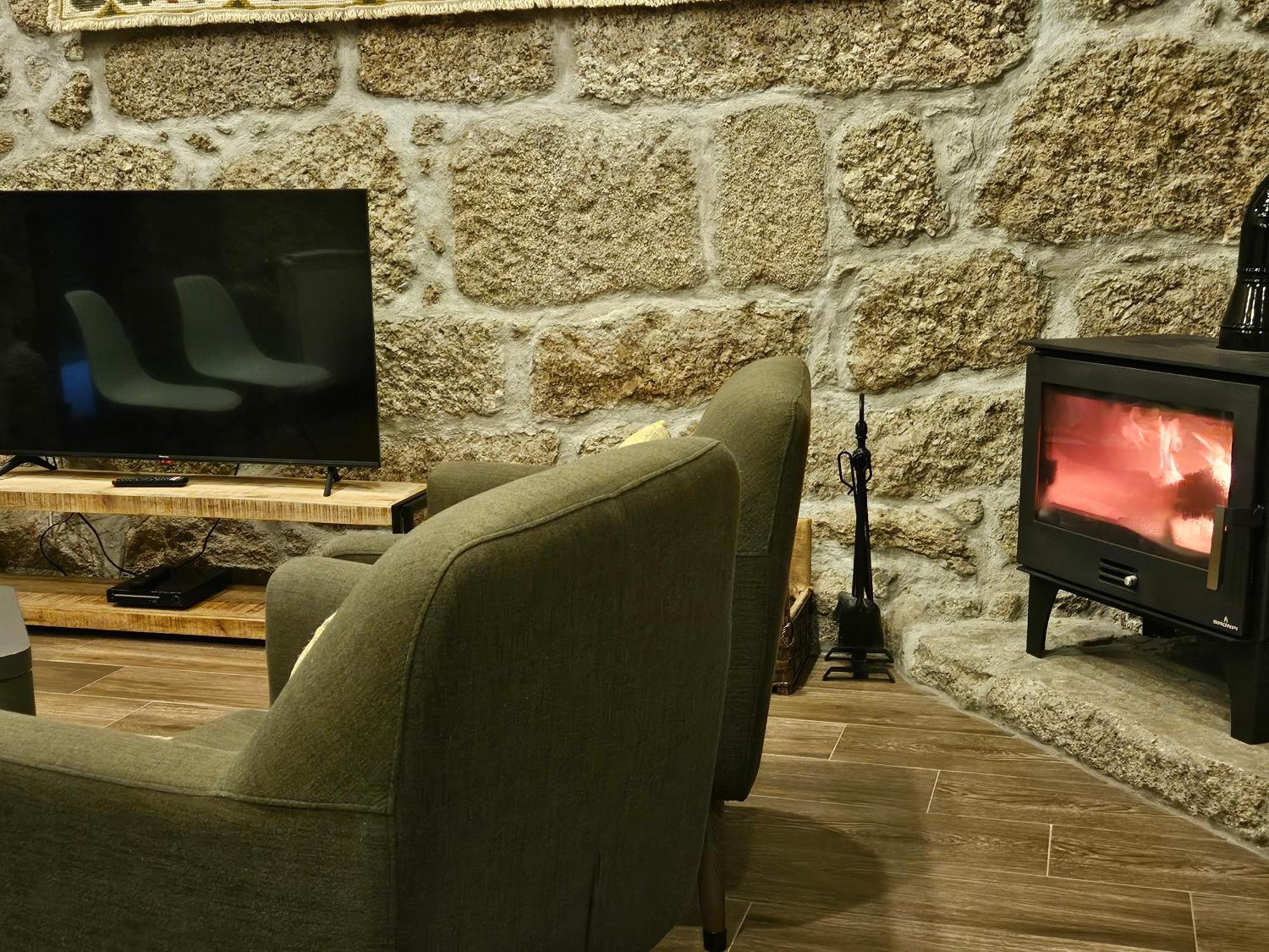 Quinta Da Casa Dos Santos - Inside Geres旅馆 外观 照片